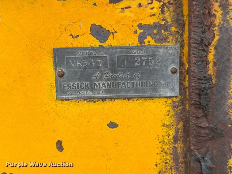 image for item EW2211 Essick VR54T skid steer roller