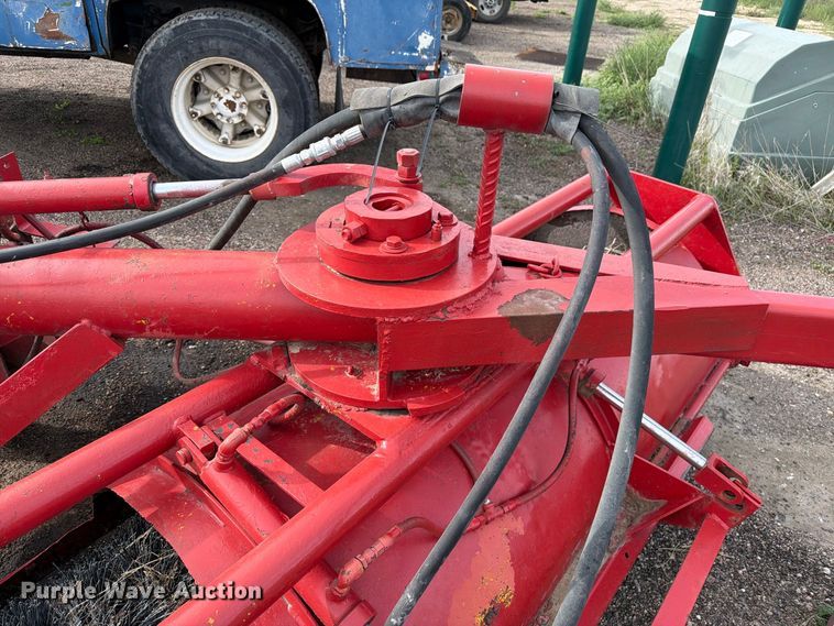 image for item EW2212 Skid steer broom