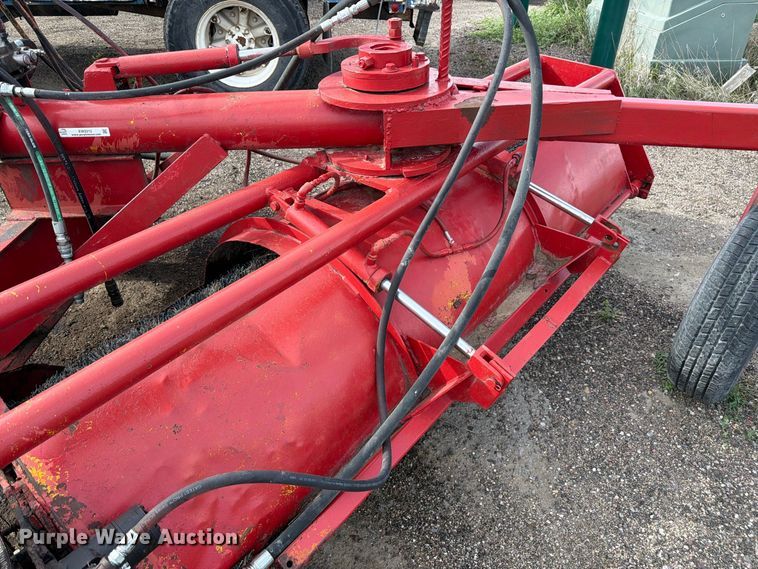 image for item EW2212 Skid steer broom