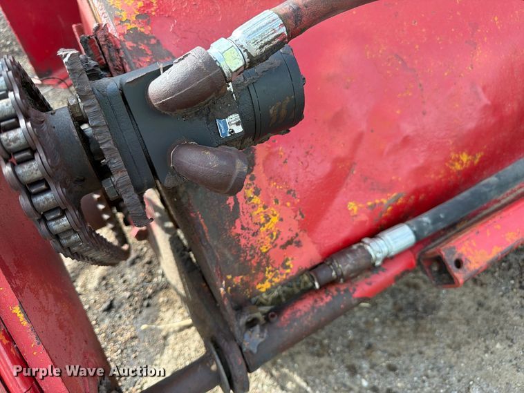 image for item EW2212 Skid steer broom