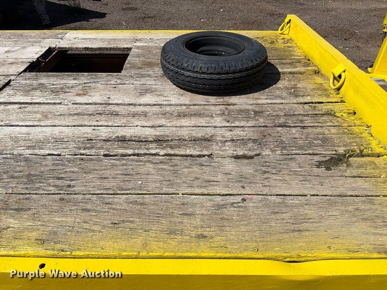 image for item EW2214 2003 Shop built equipment trailer
