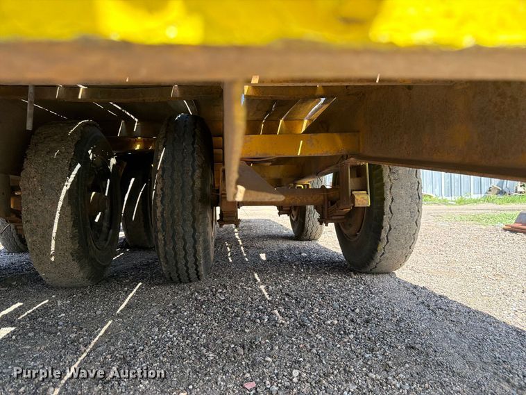 image for item EW2214 2003 Shop built equipment trailer