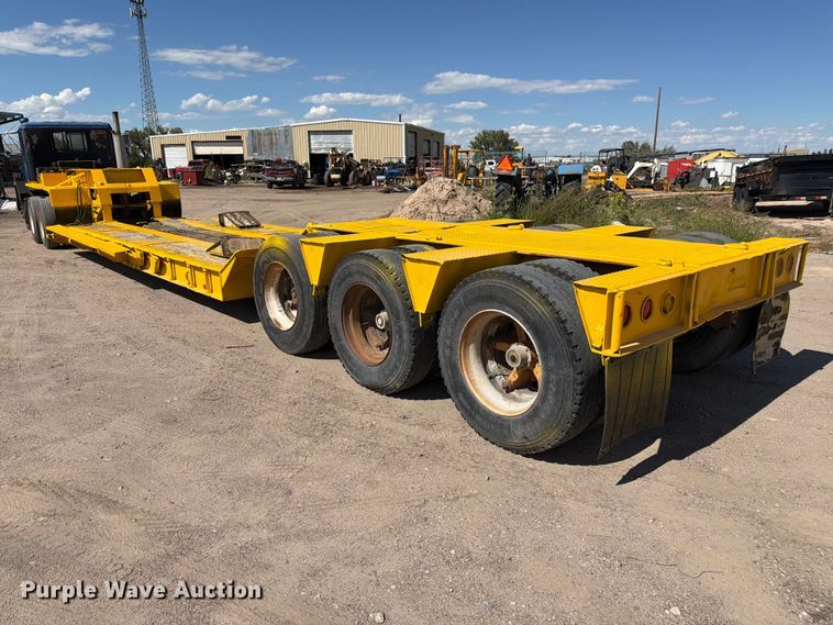 image for item EW2215 1985 Witco Challenger lowboy equipment trailer
