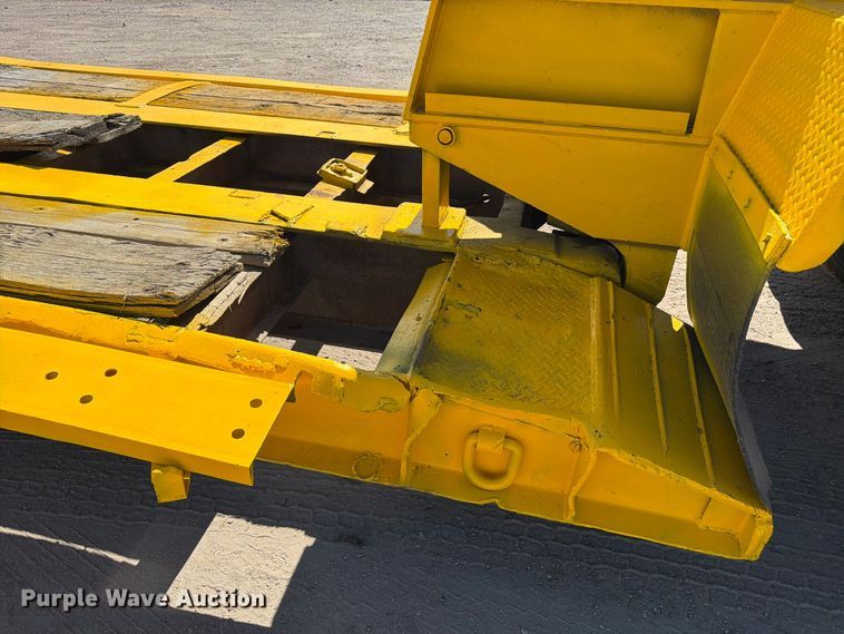 image for item EW2215 1985 Witco Challenger lowboy equipment trailer
