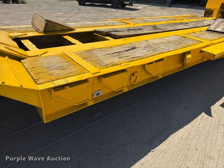 image for item EW2215 1985 Witco Challenger lowboy equipment trailer