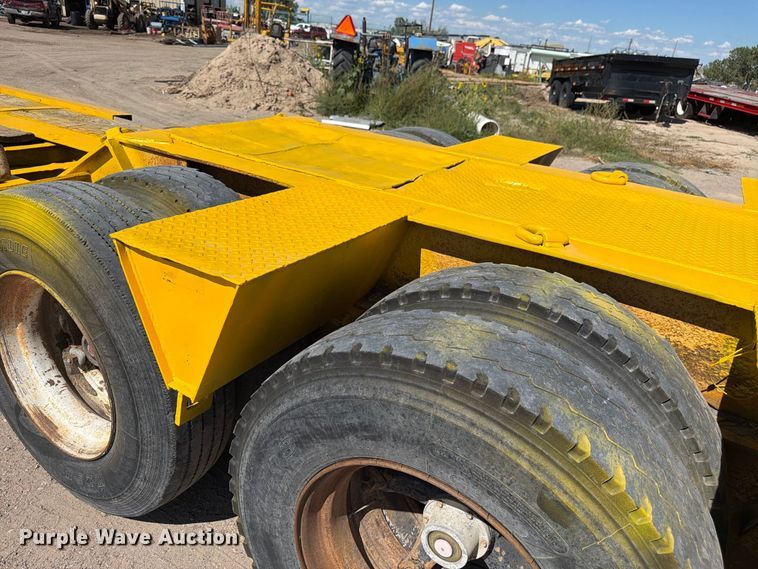 image for item EW2215 1985 Witco Challenger lowboy equipment trailer