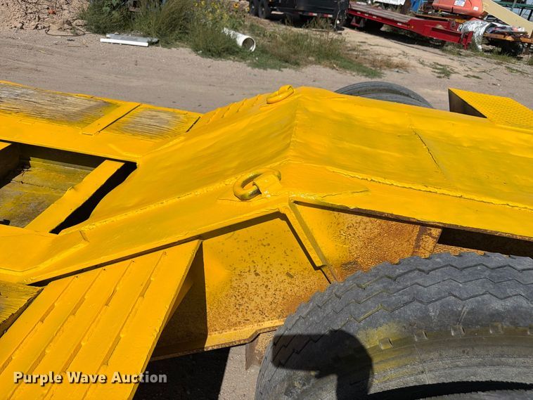 image for item EW2215 1985 Witco Challenger lowboy equipment trailer