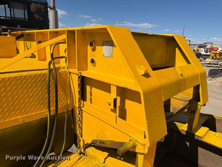 image for item EW2215 1985 Witco Challenger lowboy equipment trailer