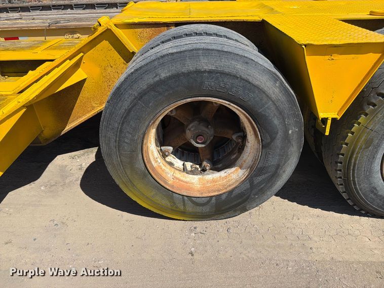 image for item EW2215 1985 Witco Challenger lowboy equipment trailer