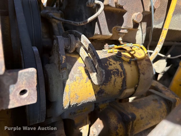 image for item EW4193 1968 Caterpillar 955K track loader