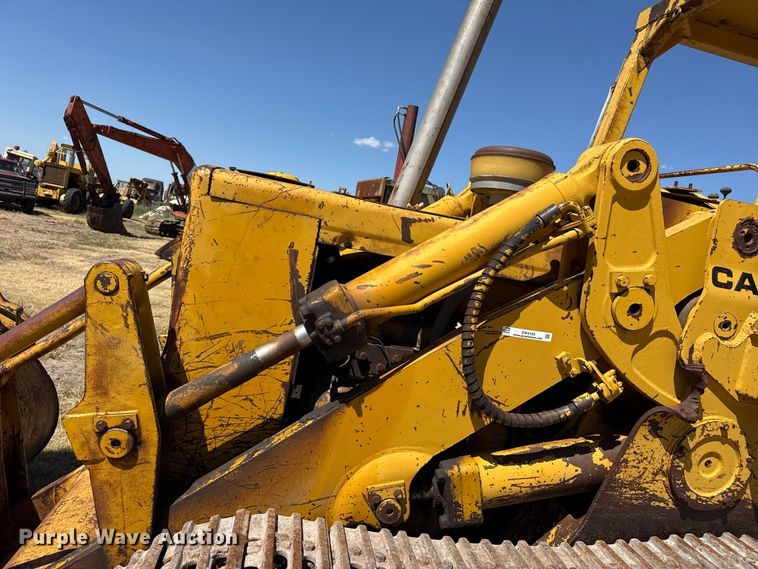 image for item EW4193 1968 Caterpillar 955K track loader