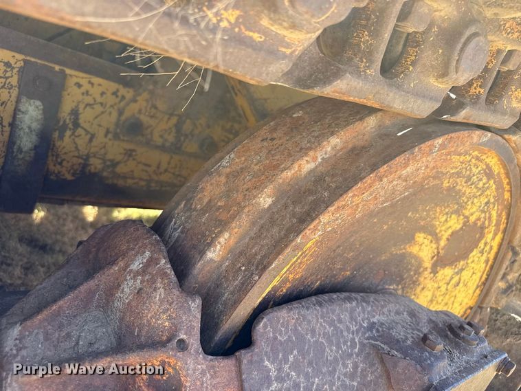 image for item EW4193 1968 Caterpillar 955K track loader