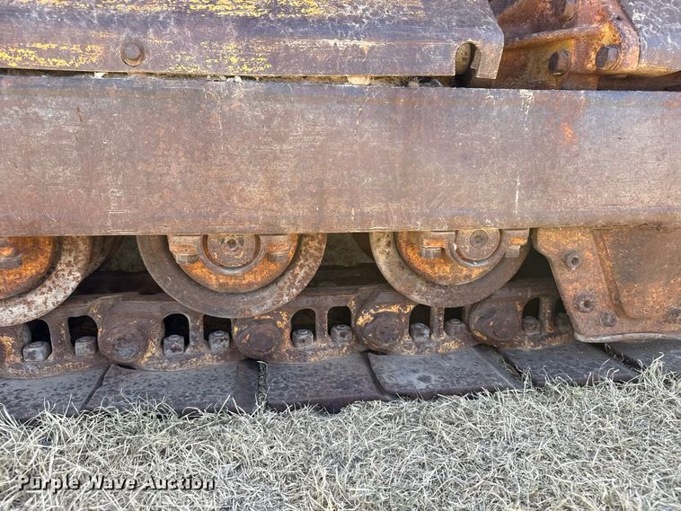 image for item EW4193 1968 Caterpillar 955K track loader