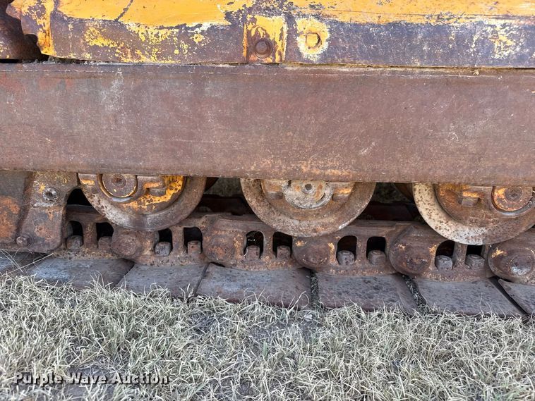 image for item EW4193 1968 Caterpillar 955K track loader