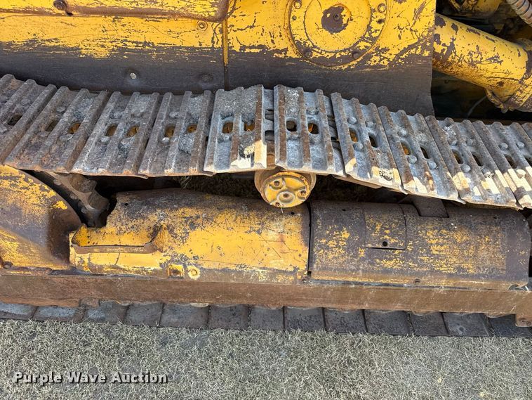 image for item EW4193 1968 Caterpillar 955K track loader