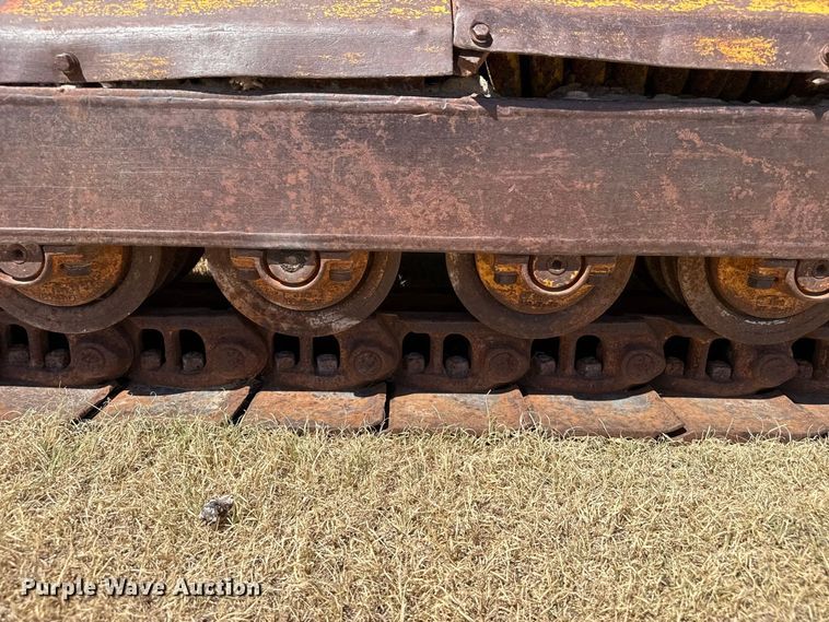 image for item EW4193 1968 Caterpillar 955K track loader