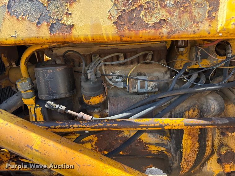 image for item EW4196 1978 Massey Ferguson MF202 tractor