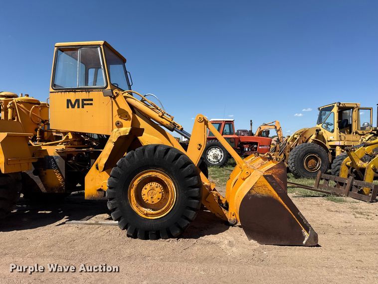 image for item EW4199 Massey Ferguson 66 wheel loader