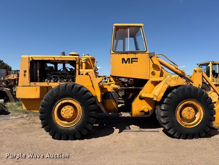 image for item EW4199 Massey Ferguson 66 wheel loader