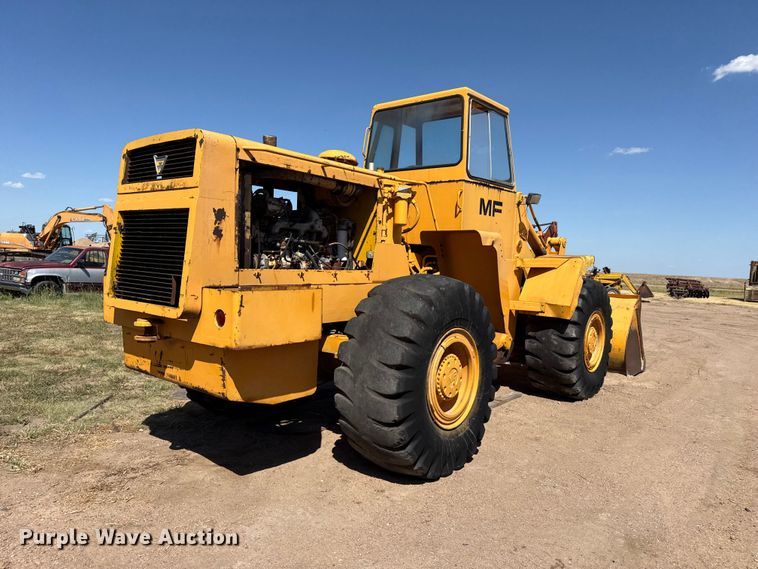 image for item EW4199 Massey Ferguson 66 wheel loader