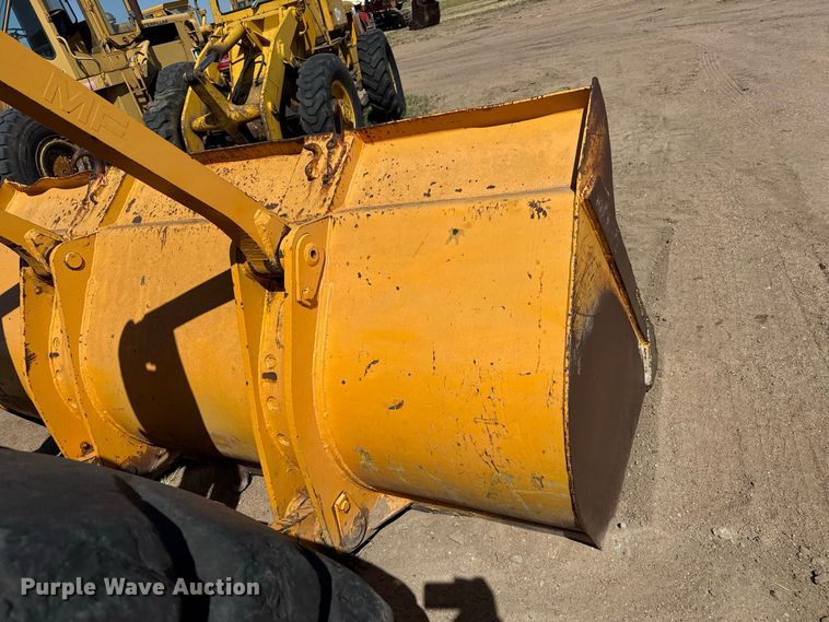 image for item EW4199 Massey Ferguson 66 wheel loader