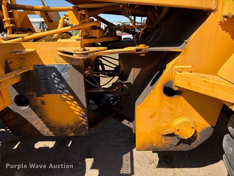 image for item EW4199 Massey Ferguson 66 wheel loader