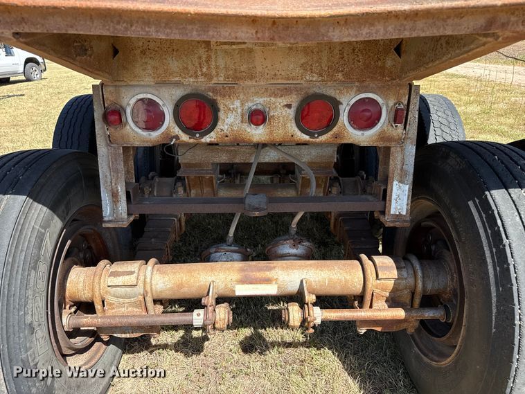 image for item EW4200 1978 Hobbs end dump trailer
