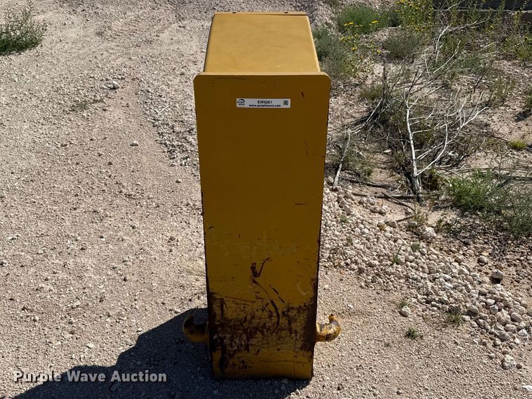 image for item EW4261 Motor grader front push block