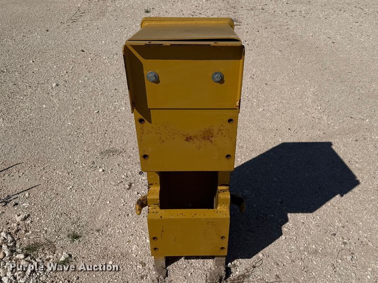 image for item EW4261 Motor grader front push block