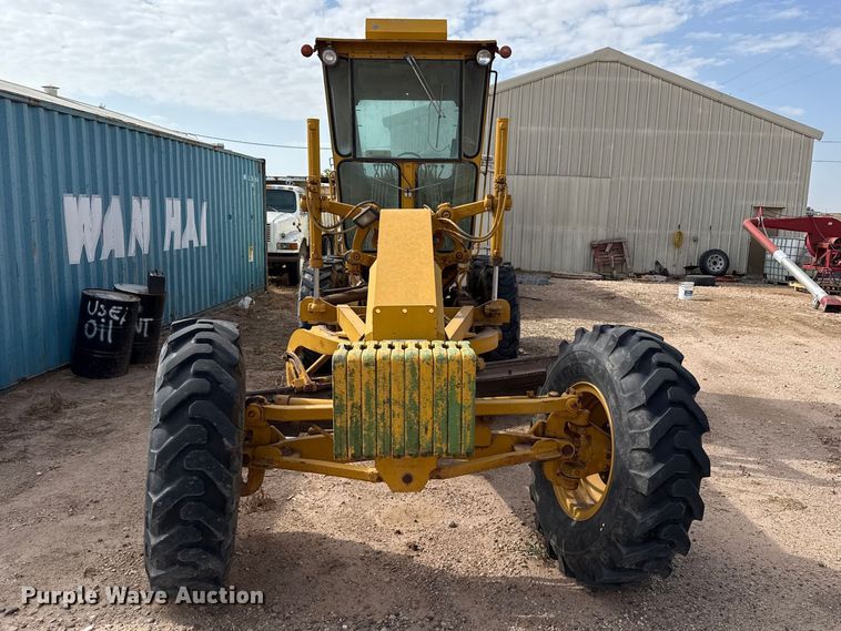image for item EW4266 1976 Caterpillar 120G motor grader