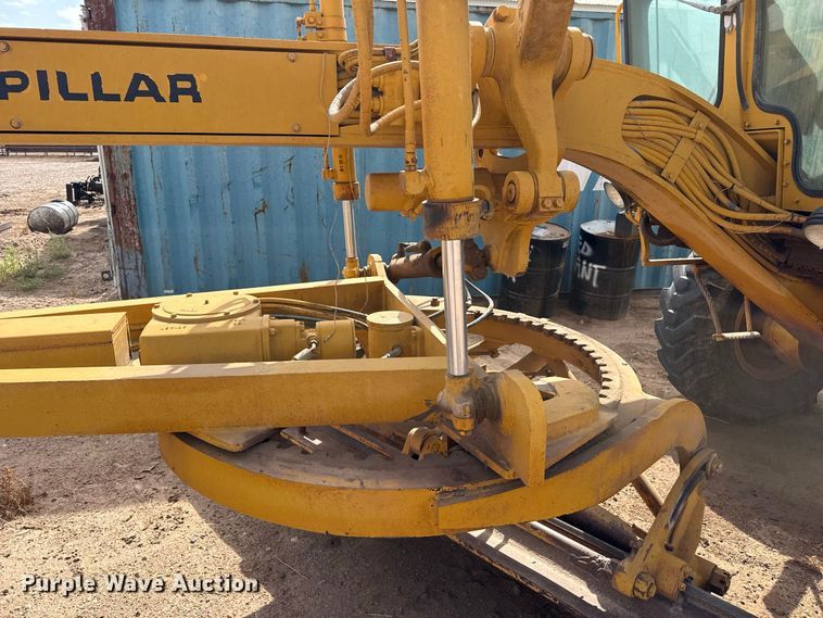 image for item EW4266 1976 Caterpillar 120G motor grader