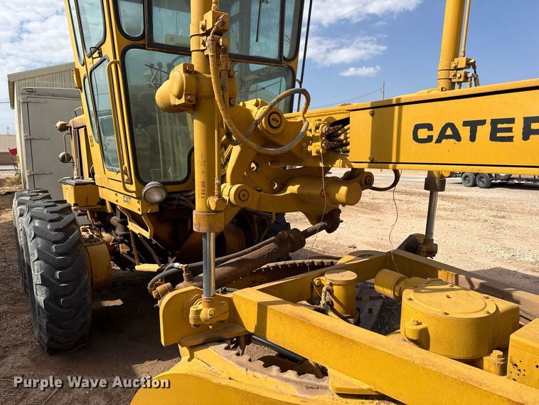 image for item EW4266 1976 Caterpillar 120G motor grader