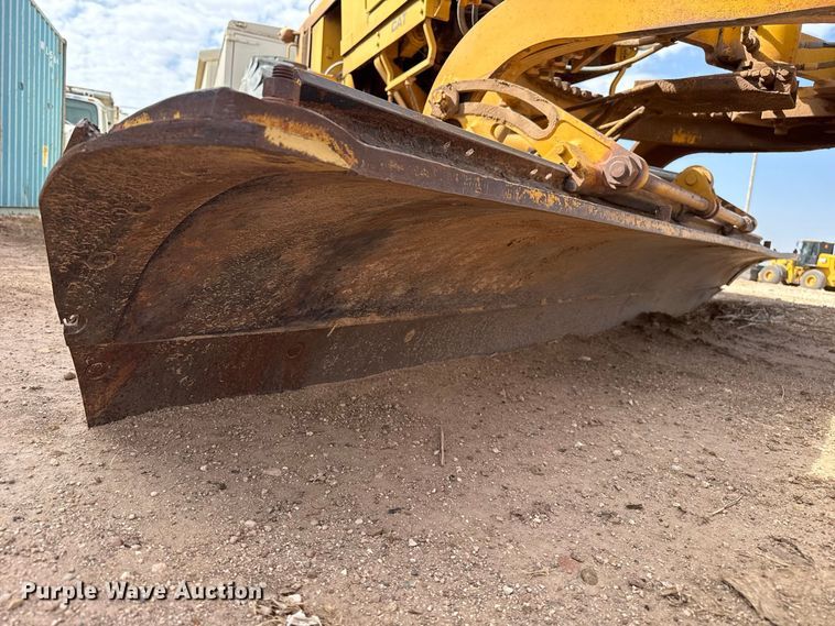 image for item EW4266 1976 Caterpillar 120G motor grader