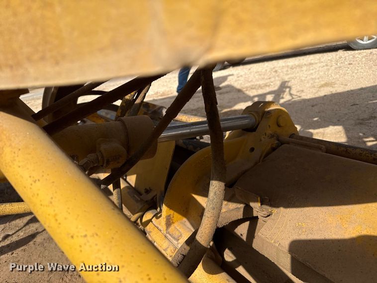 image for item EW4266 1976 Caterpillar 120G motor grader