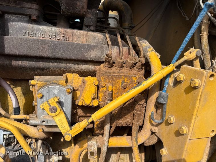 image for item EW4266 1976 Caterpillar 120G motor grader