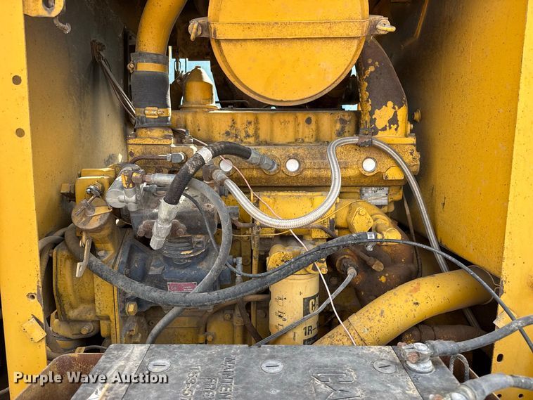 image for item EW4266 1976 Caterpillar 120G motor grader