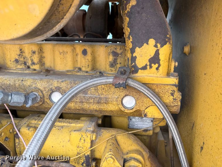 image for item EW4266 1976 Caterpillar 120G motor grader