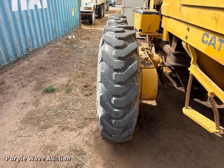 image for item EW4266 1976 Caterpillar 120G motor grader