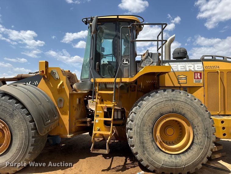 image for item EW4272 2015 John Deere 844K-II wheel loader