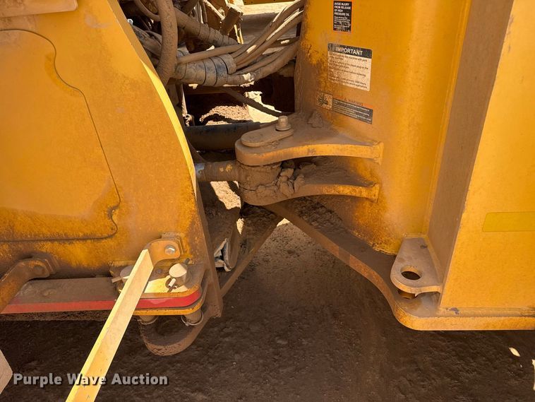 image for item EW4272 2015 John Deere 844K-II wheel loader