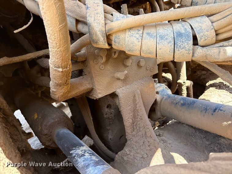 image for item EW4272 2015 John Deere 844K-II wheel loader