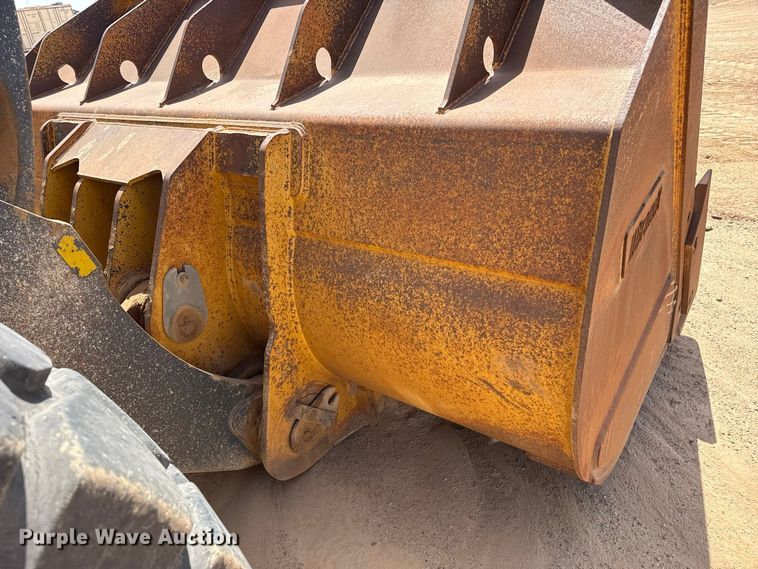 image for item EW4272 2015 John Deere 844K-II wheel loader