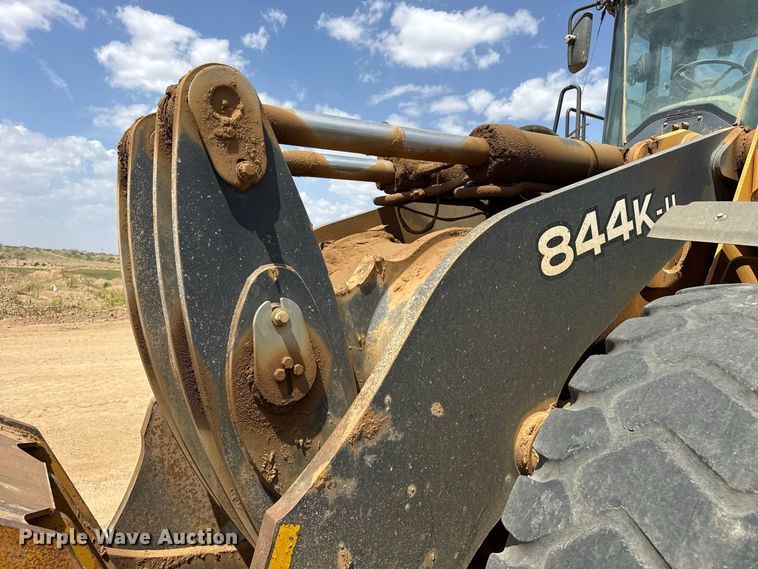 image for item EW4272 2015 John Deere 844K-II wheel loader
