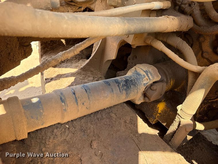 image for item EW4272 2015 John Deere 844K-II wheel loader