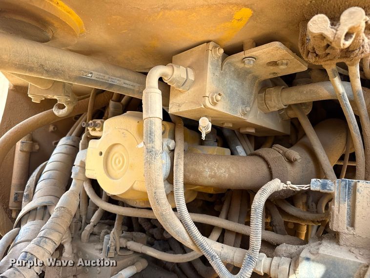 image for item EW4272 2015 John Deere 844K-II wheel loader