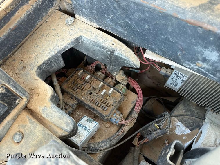 image for item EW4272 2015 John Deere 844K-II wheel loader