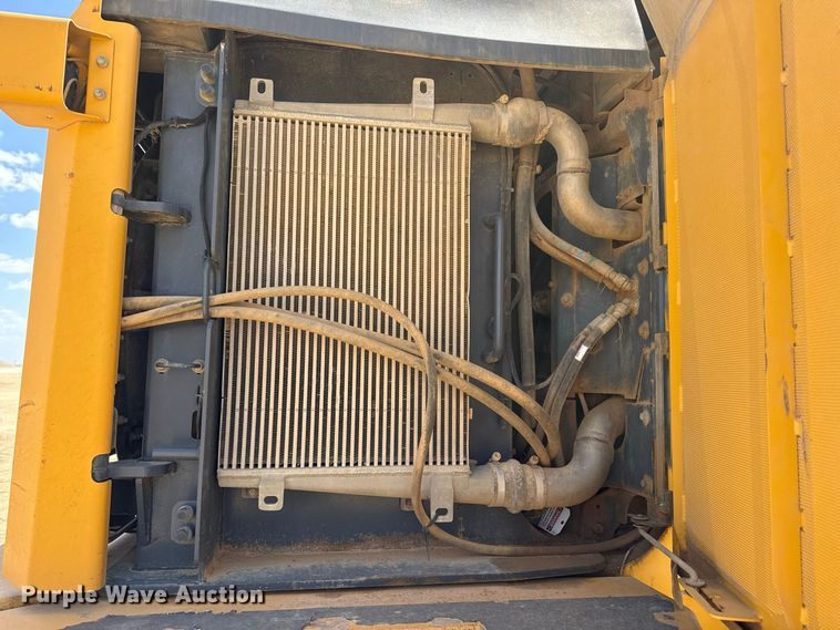 image for item EW4272 2015 John Deere 844K-II wheel loader