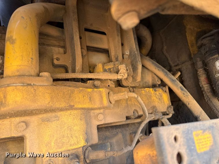 image for item EW4272 2015 John Deere 844K-II wheel loader
