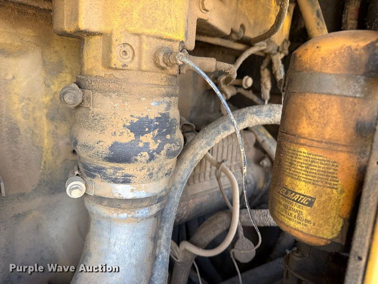 image for item EW4272 2015 John Deere 844K-II wheel loader