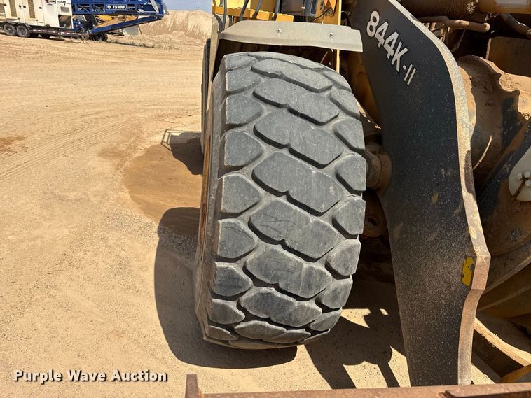 image for item EW4272 2015 John Deere 844K-II wheel loader